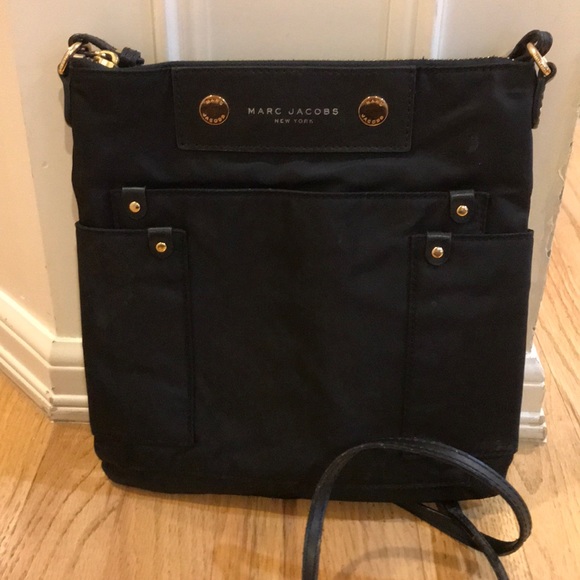 Marc Jacobs crossbody - Picture 1 of 3